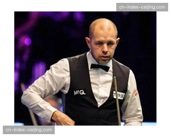 霍金斯打破长达两年六个月的冠军荒，夺得职业生涯第五个排名赛冠军